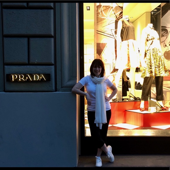 Meet your Posher, Erin. Posh Ambassador - Picture 3 of 9